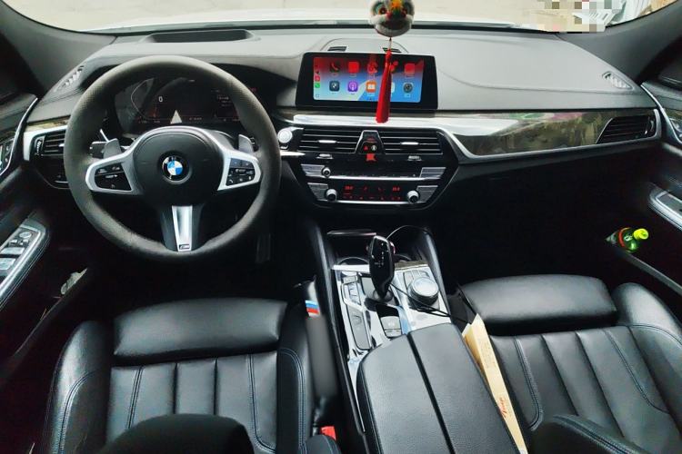 Used BMW 6 Series GT 2020 630i M Sport Package Center Console