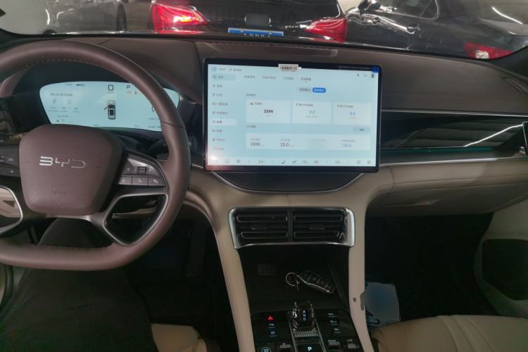 Used BYD Song PLUS New Energy 2025 DM-i Intelligent Driving 160KM Flagship Model Center Console