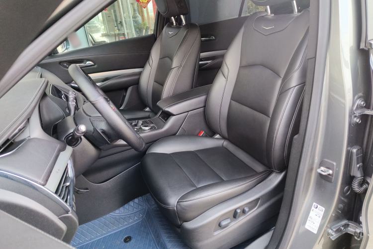 Used Cadillac XT4 2018 28T Two-Wheel Drive Leading Version
