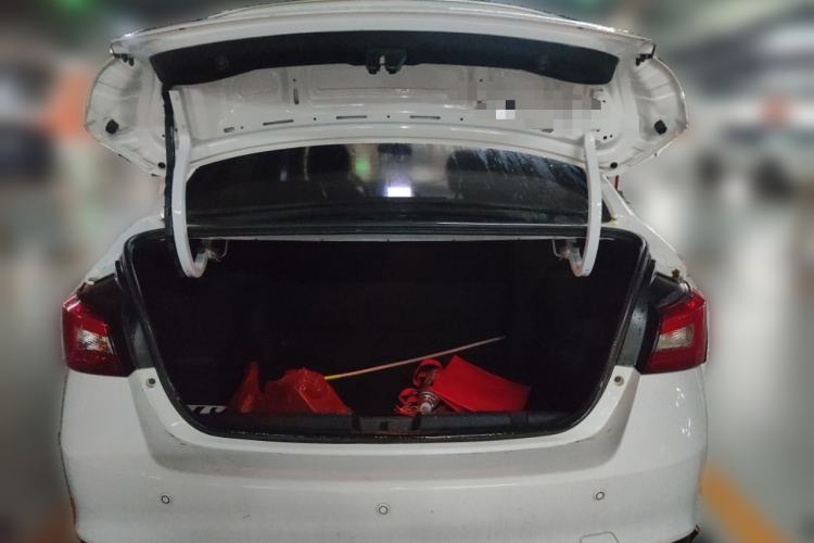 Used Chery Arrizo 5 2017 1.5L Manual Fashion Edition
