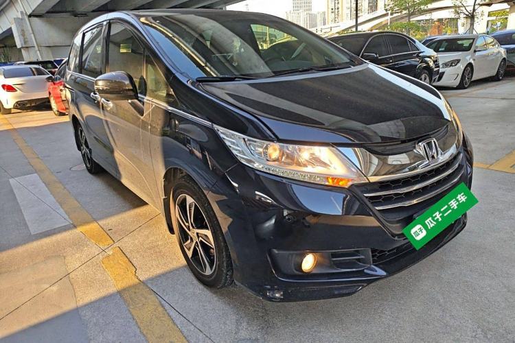 Used Honda Odyssey 2015 Revised 2.4L Luxury Edition
