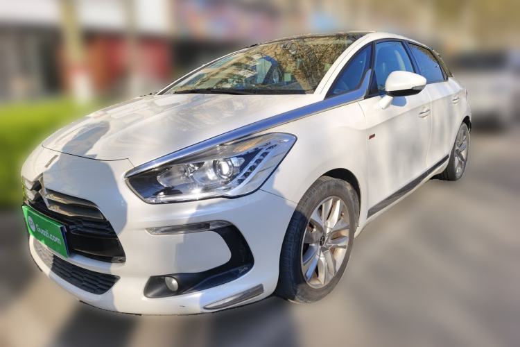 Used DS 5 2013 1.6T Luxury Edition THP200