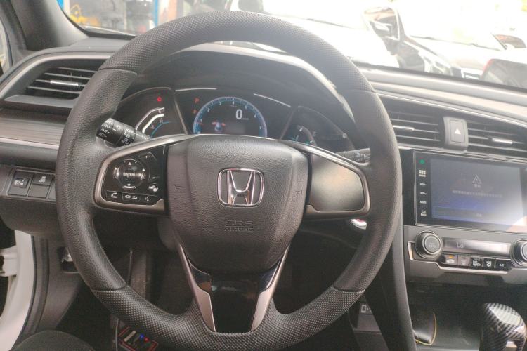 Used Honda Civic 2021 HATCHBACK 220TURBO CVT New Trendsetter Steering Wheel
