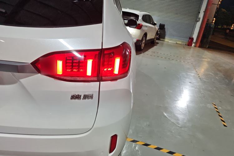 Used Wey VV6 2020 2.0T Two-Wheel Drive Smart Enjoyment+