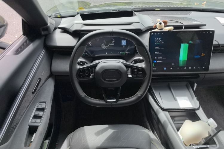 Used Lynk & Co 08 EM-P 2023 120km Long-Range Halo Steering Wheel