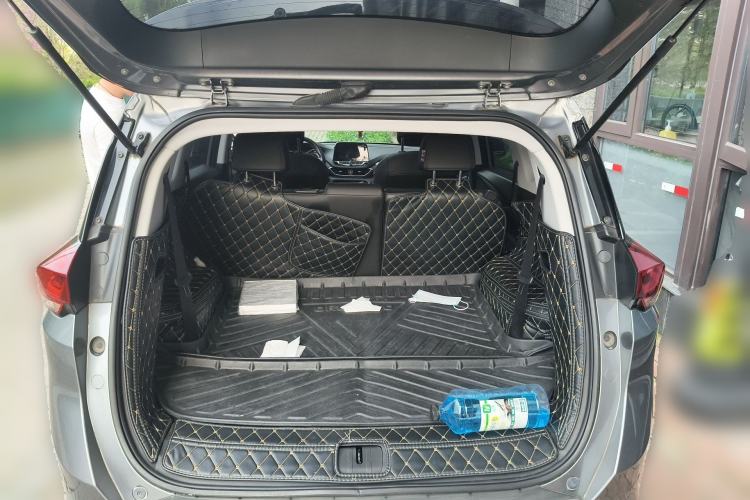 Used Chevrolet Orlando 2018 Redline 530T Automatic Enjoyment Edition (5+2 Model) – China V Standard Trunk