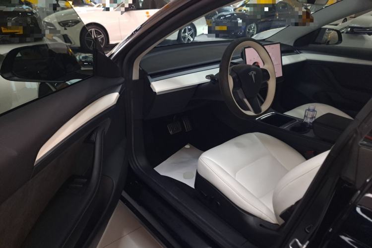Used Tesla Model 3 2022 Rear-Wheel-Drive Version