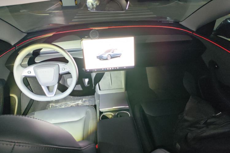 Used Tesla Model 3 2025 Rear-Wheel-Drive Version