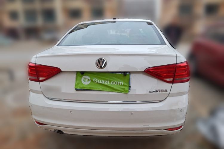 Used Volkswagen Lavida 2015 1.6L Automatic Comfort Edition