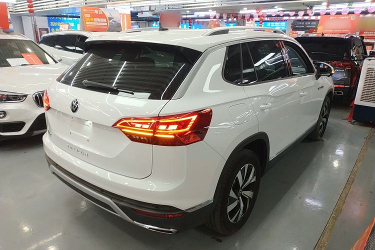 Used Volkswagen Tayron 2022 330TSI Two-Wheel Drive Luxury Smart Connectivity Version Rear Right 45 Deg