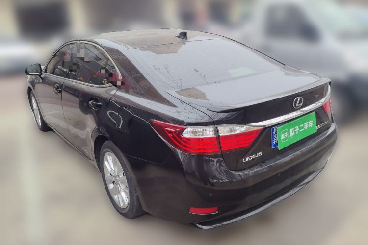 Used Lexus ES 2014 300h Luxury Edition