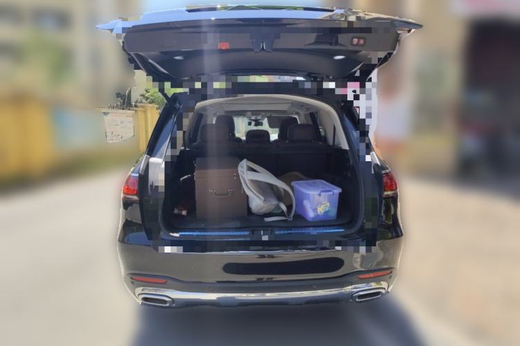 Used Mercedes-Benz GLS 2022 Second Facelift GLS 450 4MATIC Stylish Version Trunk