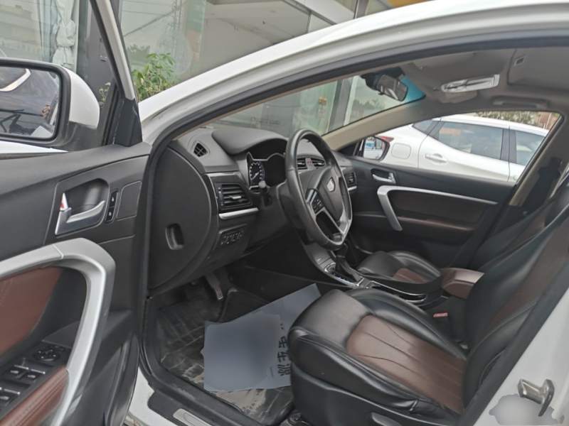 Used Geely Auto Emgrand 2017 Hatchback RS Million Edition 1.5L CVT Upward Version — 14