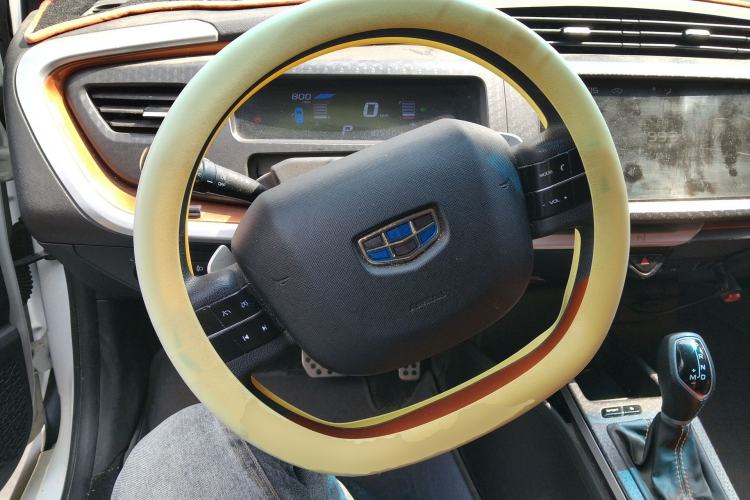 Used Geely Auto Vision X1 2017 1.3L Automatic Player Edition Steering Wheel