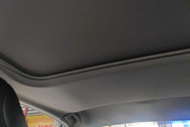 Used Toyota Camry 2019 2.0G Luxury Edition China VI Standard Headliner