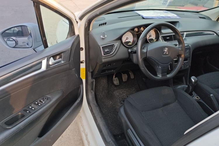 Used Peugeot 308 2014 Enjoy Edition Classic 1.6L Manual Fashion Model
