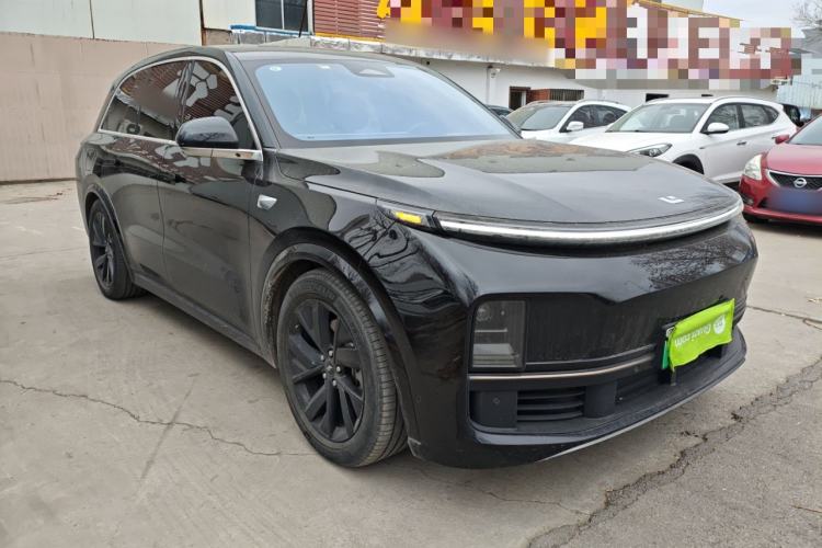 Used Li Auto L8 2023 Pro Model
