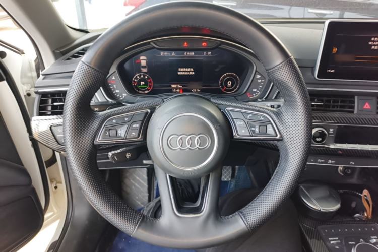 Used Audi A4L 2018 30th Anniversary Edition 40 TFSI Fashion Model
