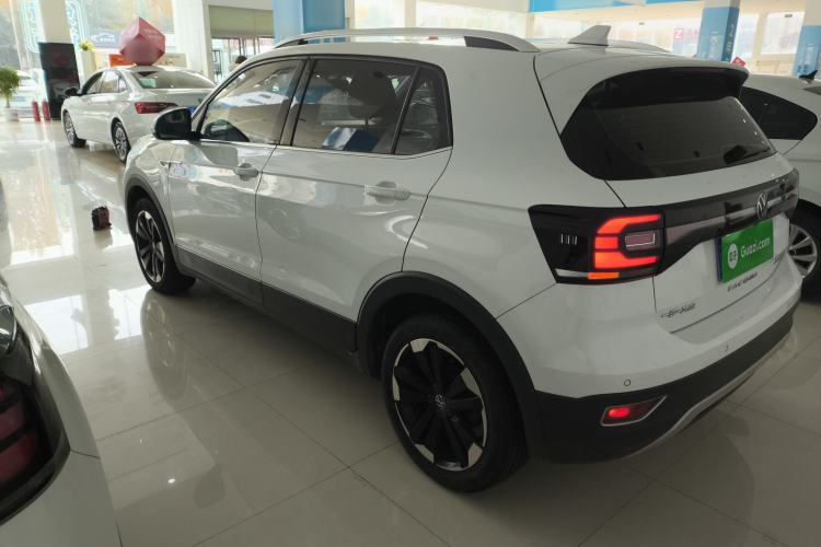 Used Volkswagen Tacqua 2021 200TSI DSG JoyConnect Edition Exterior 3