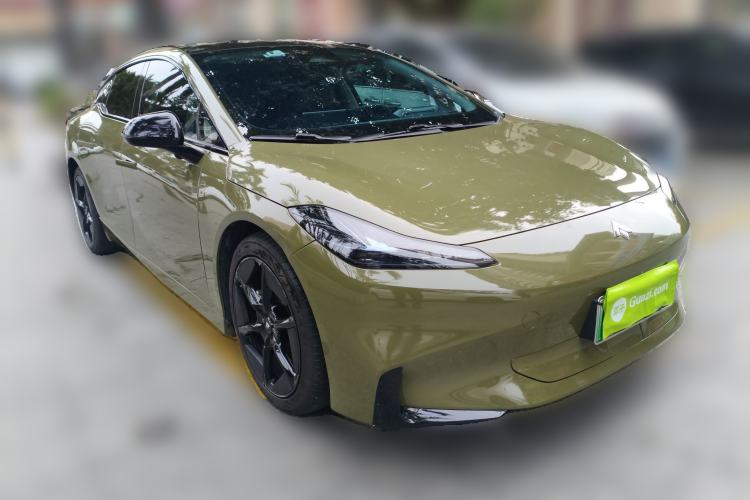 Used Hyptec GT 2023 560 Rear-Drive Tech Edition Front Right 45 Deg