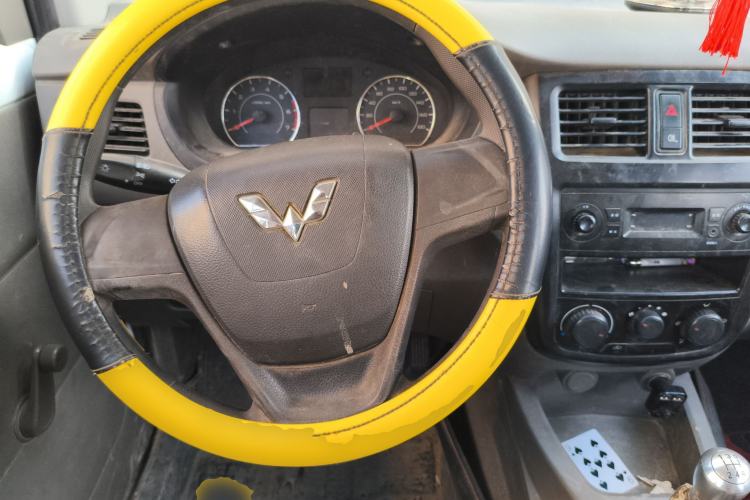 Used Wuling Rongguang V 2015 1.2L Base Version Steering Wheel