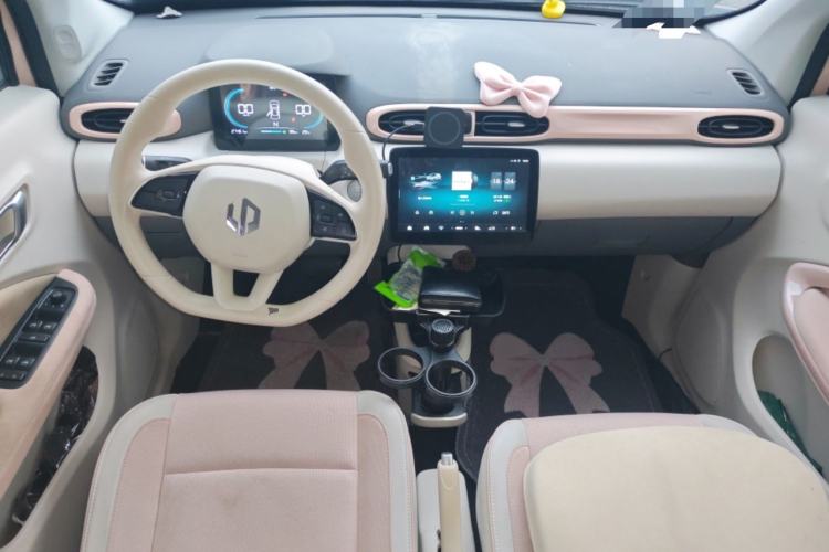 Used Leapmotor T03 2023 200 Lite Edition Center Console