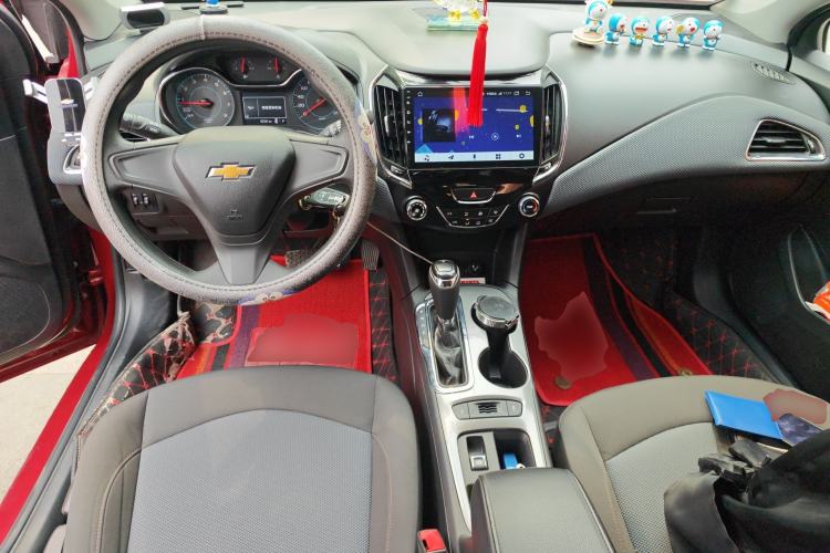 Used Chevrolet Cruze 2017 1.5L Automatic Pioneer Sunroof Edition
