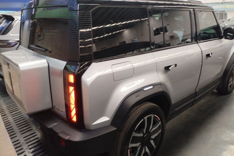 Used iCAR 03 2024 501km Four-wheel Drive Long-range Intelligent Driving Edition
