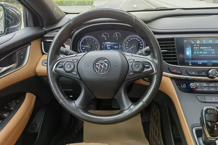Used Buick LaCrosse 2018 28T Elite Edition Steering Wheel