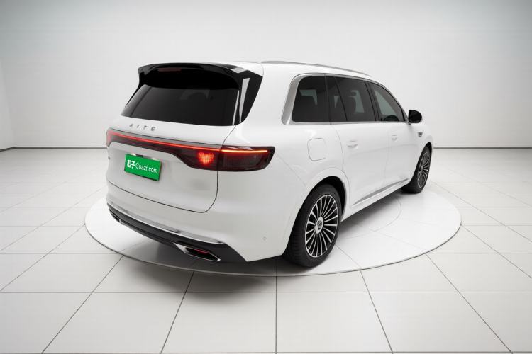 Used Hima AITO M8 2025 Extended-Range Ultra Version 53.4 kWh 5-Seater Edition Rear Right 45 Deg