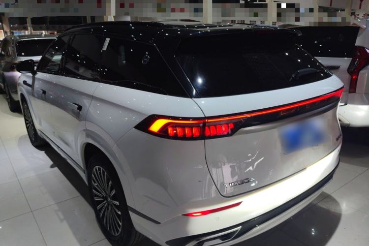 Used Chery Tiggo 9 2025 2.0T Automatic Two-Wheel Drive Luxury Edition 5 Seats
