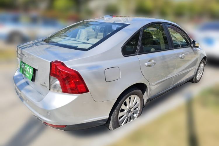 Used Volvo S40 2008 2.4i R-Design