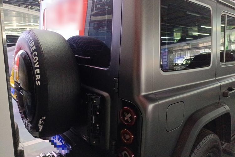 Used 212 T01 2024 2.0T Explorer
