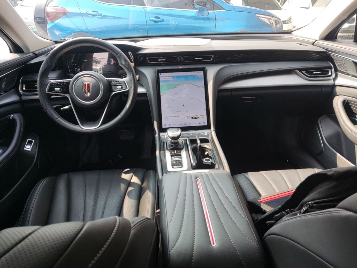 Hongqi H5 2024 1.5T DCT Smart Connect Flagship Edition - Chinese Trim Yun — снимка 12