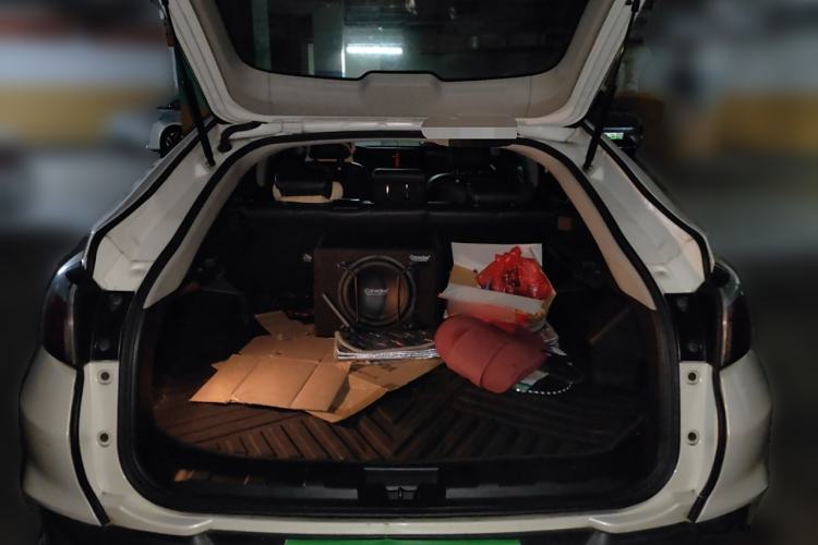 Used Venucia T90 2017 2.0L CVT Smart Edition Trunk