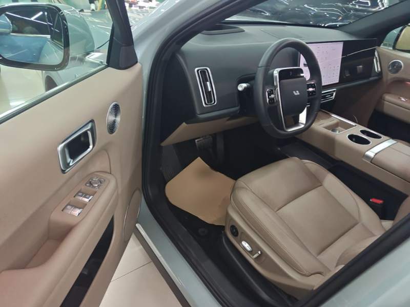 Used Li Auto L6 2025 Max Smart Refresh Edition — 15