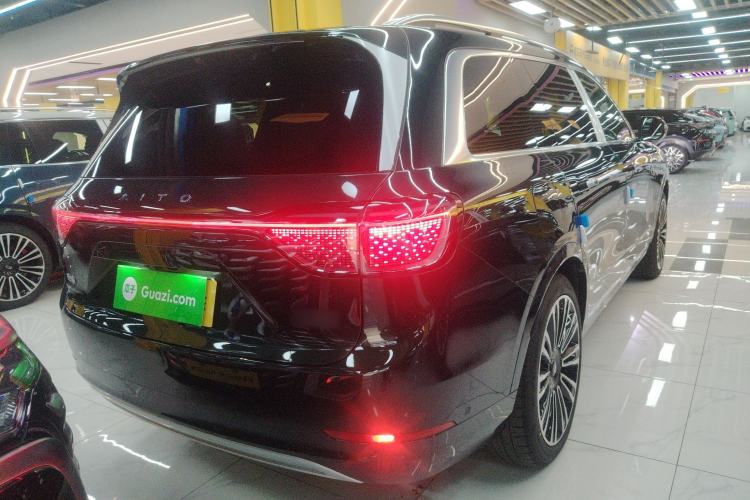 Used Hima AITO M9 2024 Range-Extended Ultra Version 52 kWh 6-Seater Model
