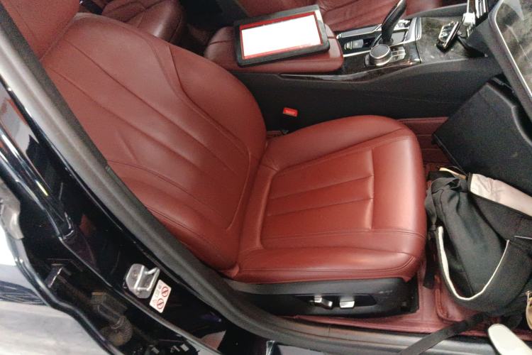 Used BMW 5 Series 2019 530Li Leading Model M Sport Package