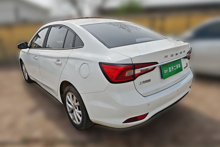 Used Roewe i5 2020 1.5L Manual 4G Connect Luxury Edition
