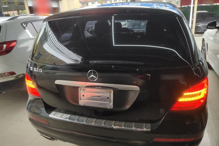 Used Mercedes-Benz R-Class 2014 R 320 4MATIC Business Model Rear