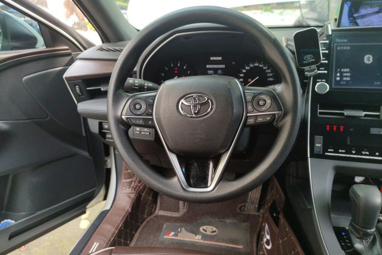 Used Toyota Avalon 2019 2.0L Ambition Edition China VI
