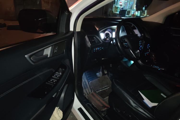 Used Ford Edge 2018 EcoBoost 245 Two-Wheel-Drive Titanium 7-Seater China V Standard
