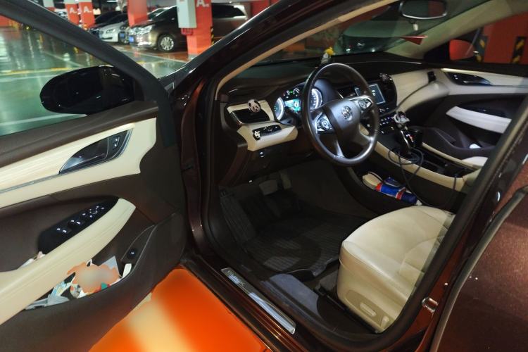 Used Buick LaCrosse 2018 30H Elite Edition