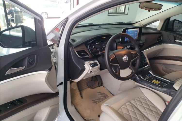 Used Buick GL8 2020 Land Cruiser Executive Class 652T Comfort Model