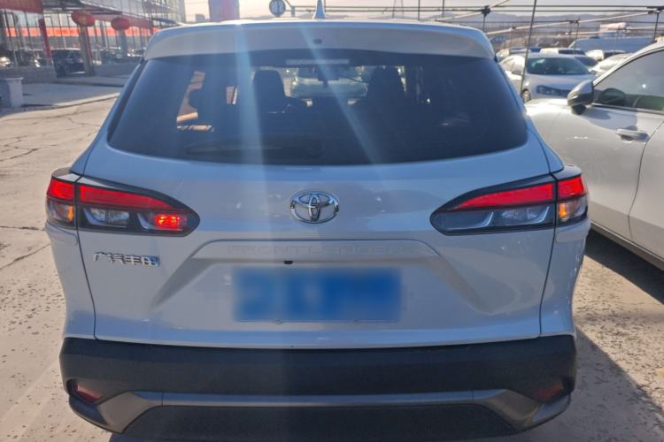 Used Toyota FRONTLANDER 2023 2.0L CVT Luxury Edition
