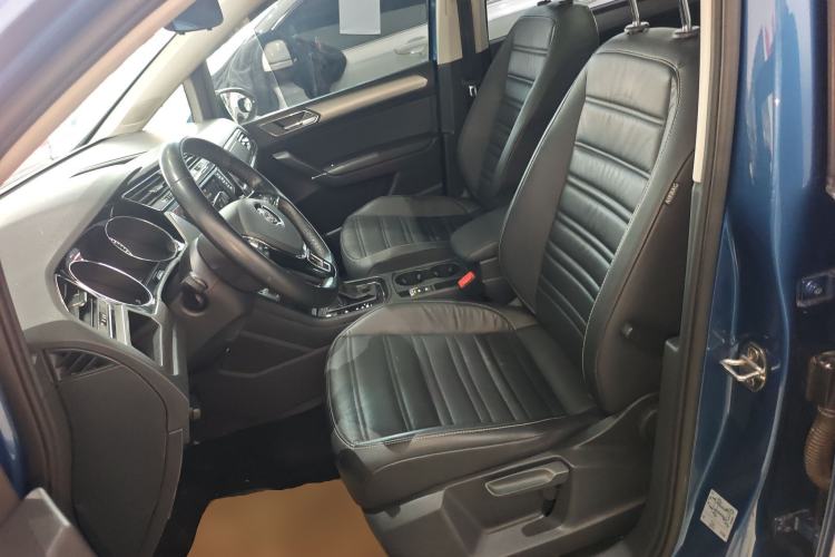 Used Volkswagen Touran 2018 Volkswagen Touran L 280TSI DSG Boundary Edition 7 Seats China V Emission Standard
