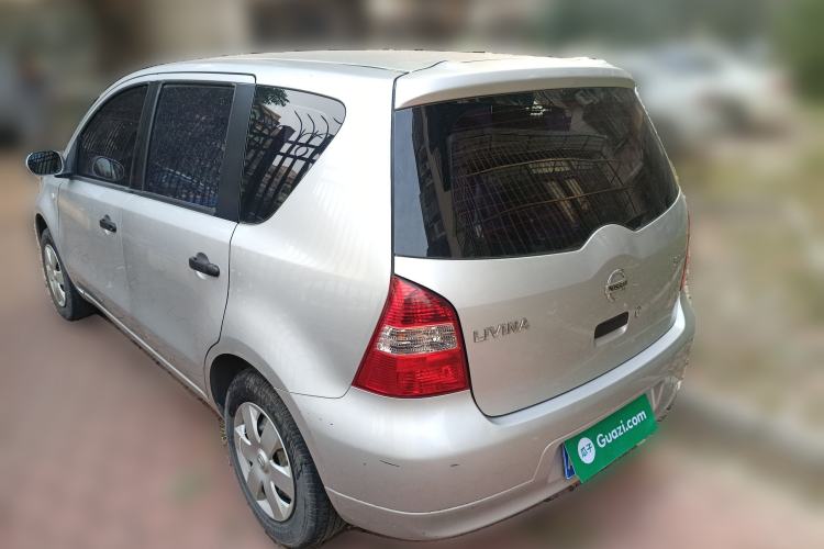 Used Nissan Livina 2010 Jingyue Edition 1.6L Manual All-Around Model