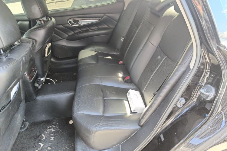 Used Infiniti Q70 2013 Q70L 2.5L Comfort Edition Left Rear Seat
