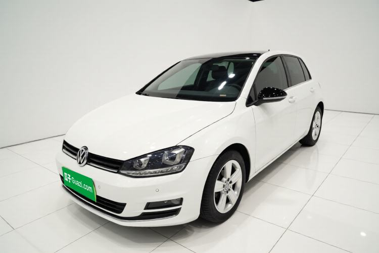 Used Volkswagen Golf 2017 1.6L Automatic Comfort Million-Vehicle Anniversary Edition