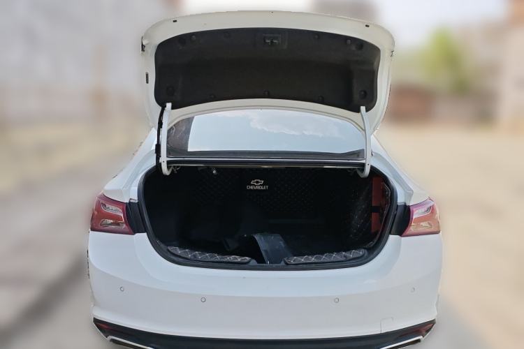 Used Chevrolet Malibu XL 2019 535T CVT Active Version Trunk